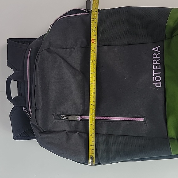 Doterra Canvas Green & Gray Backpack - Picture 13 of 13